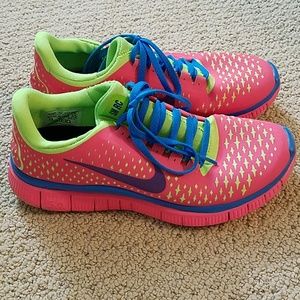 Nike Free Run iD Sneakers